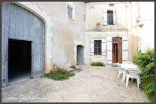 Maison + grange  proche de MUSSIDAN (24)