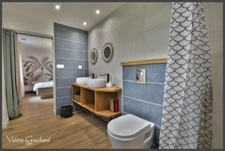 Le Pizou - Maison 130 m² de 3 chambres /3 salle d'eau , terrain de 1,9ha
