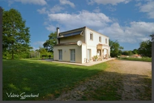 Propriété 160 m² et 4 hectares  de terrain à Saint‑Sauveur‑de‑Puynormand (Gironde) – À 5 min de Saint‑Seurin‑sur‑l’Isle