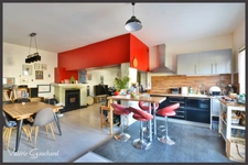 Guitres ( 33) Maison 2 chambres et jardin 