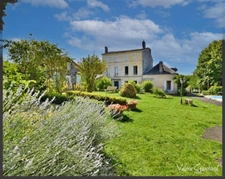 St Antoine sur l'isle  ( Gironde) - Maison en Pierre 250 m² + dépendance et piscine