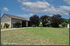 St seurin sur l'isle - Maison 150 m² + hangars sur 3800 m² de terrain 