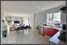 Immeuble  3 logements à vendre Proche de COUTRAS (33)