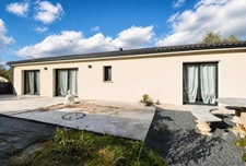 Ménesplet – Maison de plain-pied de 2022, 116 m², sur 2 486 m² de terrain, DPE A