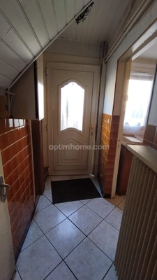 Maison à vendre - Centre village - 72 m² avec garage à VILLE SUR SAULX