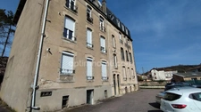Appartement à vendre - T3 de 86 m² situé 2ème étage avec parking.