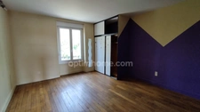 Appartement à vendre - T3 de 86 m² situé 2ème étage avec parking.