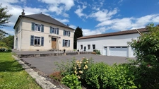 Maison de Maître 1870 à vendre - Rénovée avec Prestations Exceptionnelles - Centre Meuse