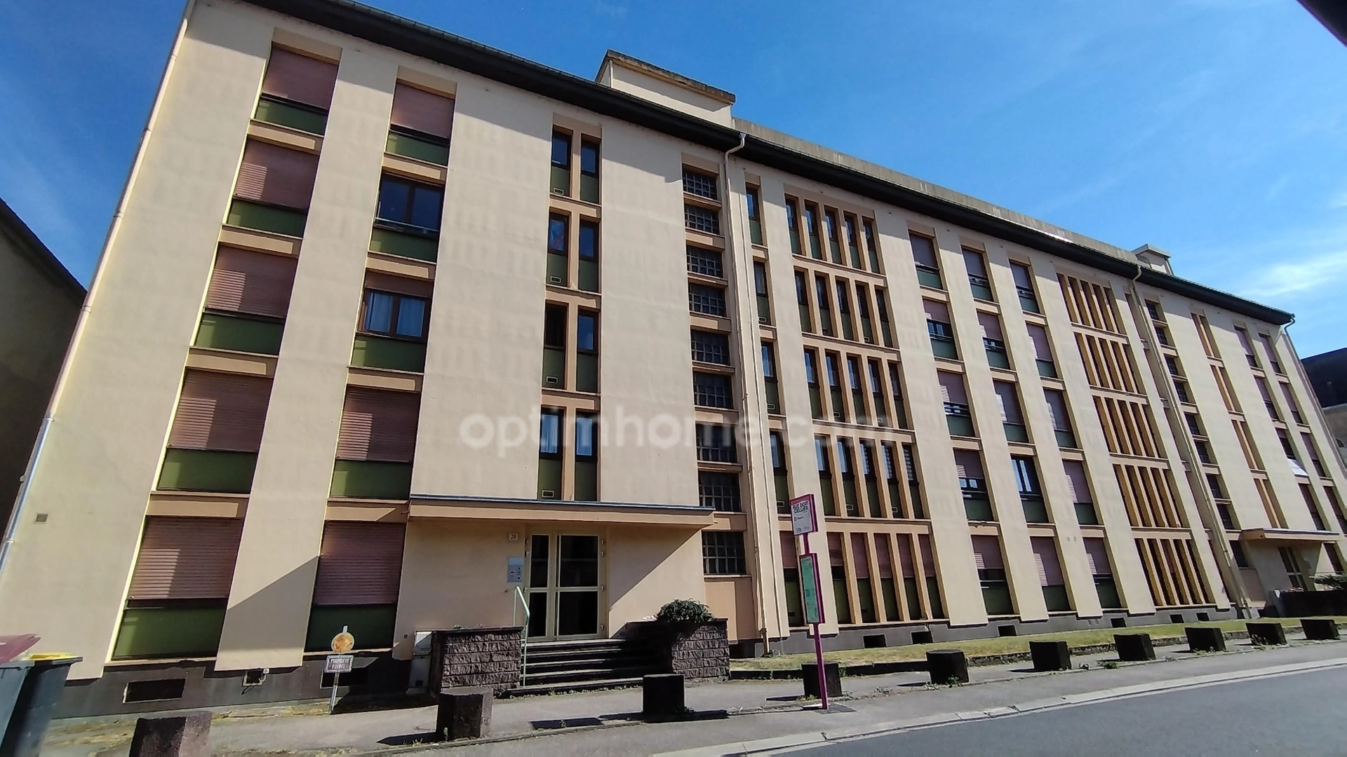 Appartement 5 pièces 148 m² · à Bar le Duc · 148 m² · 78 000 €
