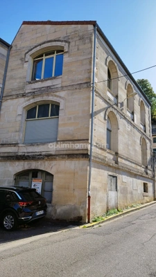 Appartement à vendre 5 pièces de 113 m² - BAR LE DUC - parking - ascenseur.