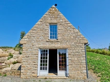 12-room property for sale in Plougrescant (22)