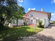 Maison à vendre 8 pièces AIZENAY (85)