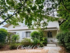 Maison à vendre 8 pièces AIZENAY (85)