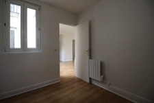 Bel appartement lumineux de 2 pièces au 2eme etage à 200 m du métro Louise Michel