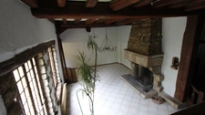 Propriété 9 pièces ROSNY SOUS BOIS (93) avec terrasse sur terrain clos de murs