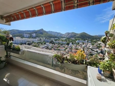 A Vendre Marseille 13010 Saint Tronc Type 3 dernier étage balcon