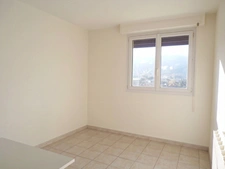 Appartement à vendre 3 pièces MARSEILLE 10EME ARRONDISSEMENT (13)