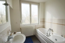 Lannoy limite Hem - Maison de 116 m2 habitables 5 pièces avec beau jardin sud ouest