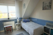 Hem La Vallée - Maison familiale en parfait état – 4 chambres – Jardin – Sous-sol complet 