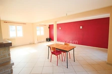 Maison jumelée 127 m2 habitables 4 chambres avec parking et garage