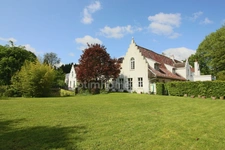 Hem Beaumont limite Croix - Propriété d'exception 270 m2 habitables sur 1 700 m2