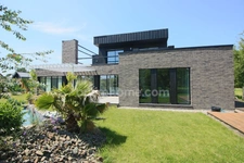 Templeuve-en-Pévèle – Maison cubique récente de 175 m² – Semi plain pied – Prestations haut de gamme
