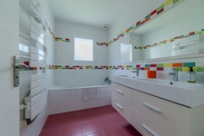 Maison plain-pied, 4 chambres, 733 m² jardin