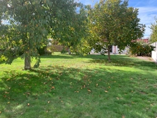 Exclusivité - Les Clouzeaux Maison plain pied, 4 chambres, 1281 m² jardin, garage