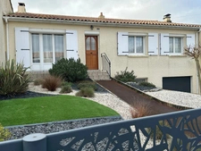 La Roche-sur-Yon Quartier Saint André d'Ornay trois chambres + un studio
