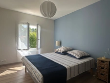 A 5 min. au sud de La Roche-sur-Yon, Aubigny, maison de plain pied, 3 chambres, garage, jardin clos d'env. 500 m²