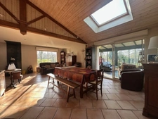AUBIGNY-LES CLOUZEAUX, Longère 156 m², dépendance, 3569 m² terrain