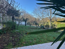 Les Clouzeaux, Maison en pierre 5 chambres avec jardin env. 605 m² double garage