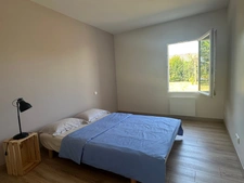 A 5 min. au sud de La Roche-sur-Yon, Aubigny, maison de plain pied, 3 chambres, garage, jardin clos d'env. 500 m²