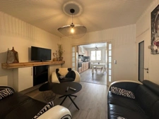 La Roche-sur-Yon, maison avec garage et jardin clos, trois chambres