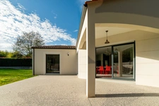 Maison plain-pied, 4 chambres, 733 m² jardin