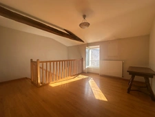 Les Clouzeaux, Maison en pierre 5 chambres avec jardin env. 605 m² double garage