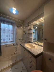 Les Clouzeaux, Maison en pierre 5 chambres avec jardin env. 605 m² double garage