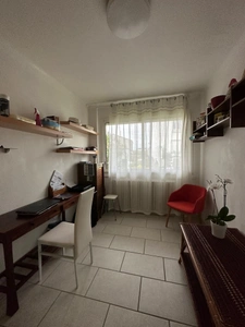 La Roche-sur-Yon, Quartier Saint André d'Ornay, maison 4 chambres, garage, jardin clos 345 m²