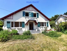 MAISON / VILLA à vendre 8 PIÈCES HOULGATE CENTRE (14) AVEC  TERRASSE JARDIN ET GARAGE 655 000€