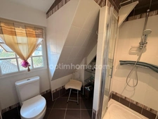 MAISON À COLOMBAGES CENTRE-VILLE HOULGATE JARDIN PISCINE INTÉRIEURE 1 365 000€