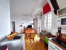 APPARTEMENT À VENDRE BEAU 2 PIÈCES 32M2 AVEC BALCON DERNIER ÉTAGE ET PLACE STATIONNEMENT 250M CENTRE HOULGATE CALVADOS 150 000€ 