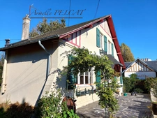 VILLA À VENDRE HOULGATE CALVADOS 8 PIÈCES 5 CHAMBRES dont 1 PLAIN-PIED AVEC JARDIN ET TERRASSE SUD GARAGE CAVE  696 800€