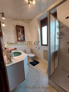 MAISON 9 PIÈCES 160,10m2 AVEC CHAMBRE PLAIN-PIED SUR TERRAIN 691M2 AVEC DÉPENDANCES  BRANVILLE (Calvados) 345 000€