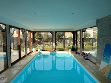 MAISON À COLOMBAGES CENTRE-VILLE HOULGATE JARDIN PISCINE INTÉRIEURE 1 365 000€