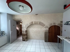 MAISON EN PIERRES