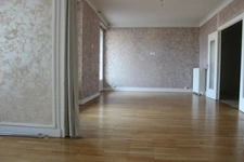 T5 AVEC BALCON/TERRASSE/PARKING/LEON BLUM/PROCHE CHU/CLERMONT FERRAND (63)