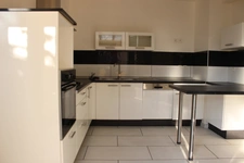 T5 AVEC BALCON/TERRASSE/PARKING/LEON BLUM/PROCHE CHU/CLERMONT FERRAND (63)