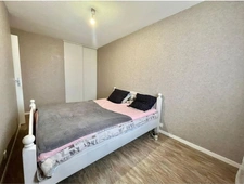 T3 RESIDENCE AU CALME AVEC 2 CHAMBRES/CAVE/PARKING   PROCHE ECOLE-LYCEES ET FACULTES