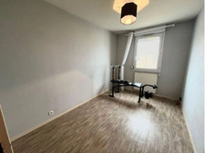 T3 RESIDENCE AU CALME AVEC 2 CHAMBRES/CAVE/PARKING   PROCHE ECOLE-LYCEES ET FACULTES