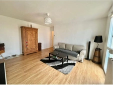 T3 RESIDENCE AU CALME AVEC 2 CHAMBRES/CAVE/PARKING   PROCHE ECOLE-LYCEES ET FACULTES